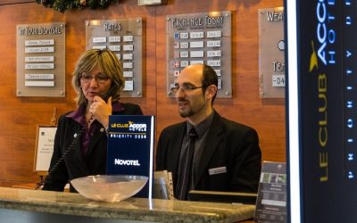 Hotel Front Desk Agent Job Description